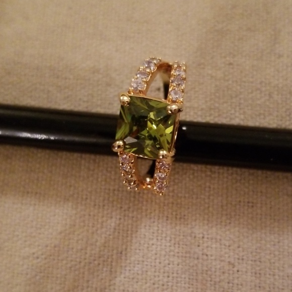 Belle Vie Green Tanzanite 14K Gold Filled Ring 8 - Picture 2 of 7